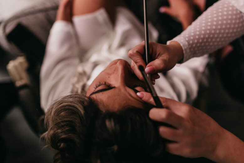 Nunca es un simple maquillaje y peinado de Novia